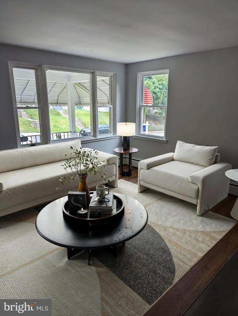 4575 Derby Manor Dr, Baltimore, MD 21215 - Image #2