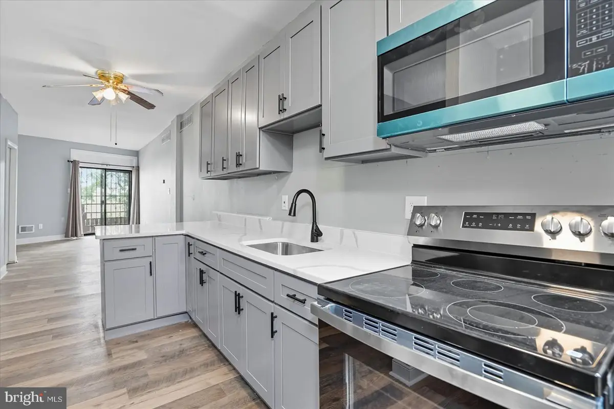 532 Laurens St, Baltimore, MD 21217 - #1