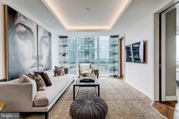 300 International Dr #1907, BALTIMORE, MD 21202