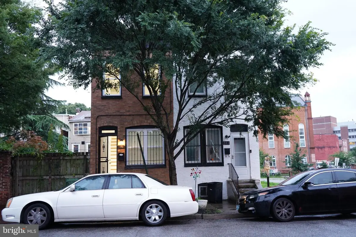 591 Orchard St, Baltimore, MD 21201 - Image #1
