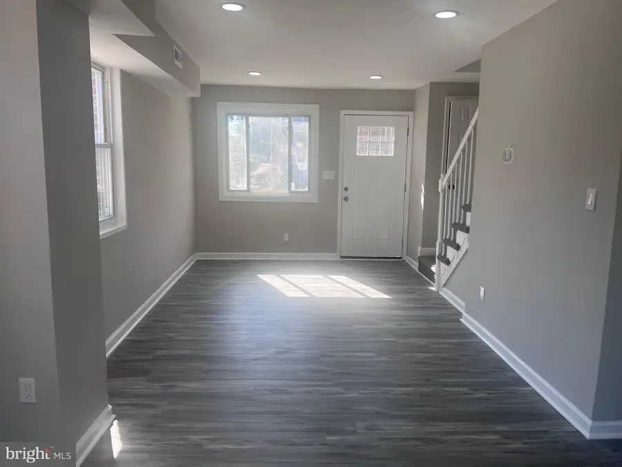 4100 Colborne Rd, Baltimore, MD 21229 - Image #3