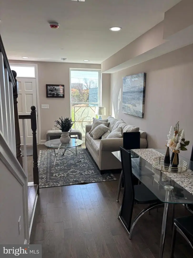 1748 Llewelyn Ave, Baltimore, MD 21213 - Image #2