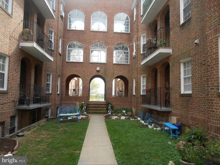 3306 N Hilton St #202, Baltimore, MD 21216 - Image #2