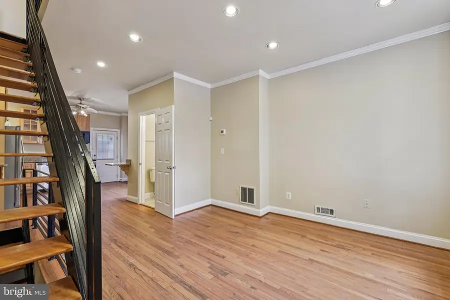410 N Chester St, Baltimore, MD 21231 - Image #3