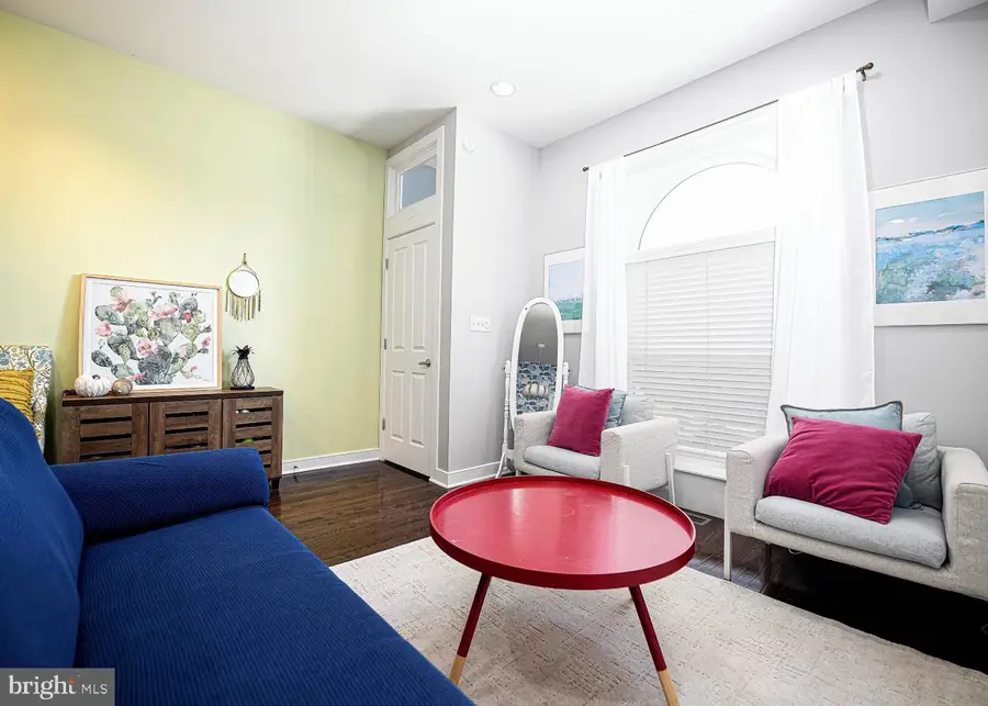 943 N Patterson Park Ave, Baltimore, MD 21205 - Image #3