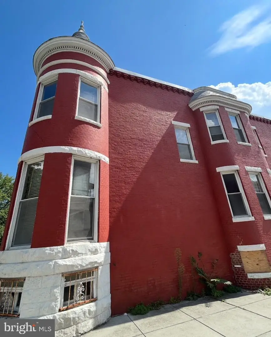 2820 Auchentoroly Ter, Baltimore, MD 21217 - Image #2
