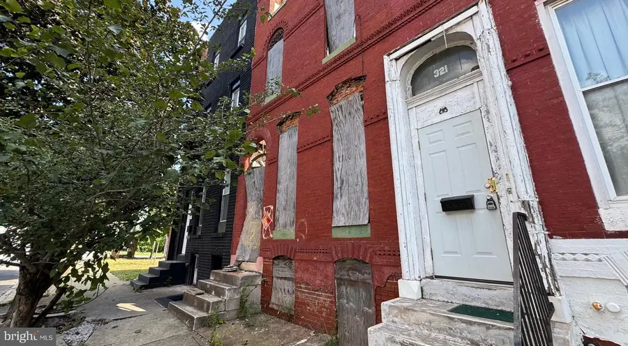 323 N Fulton Ave, Baltimore, MD 21223 - Image #3