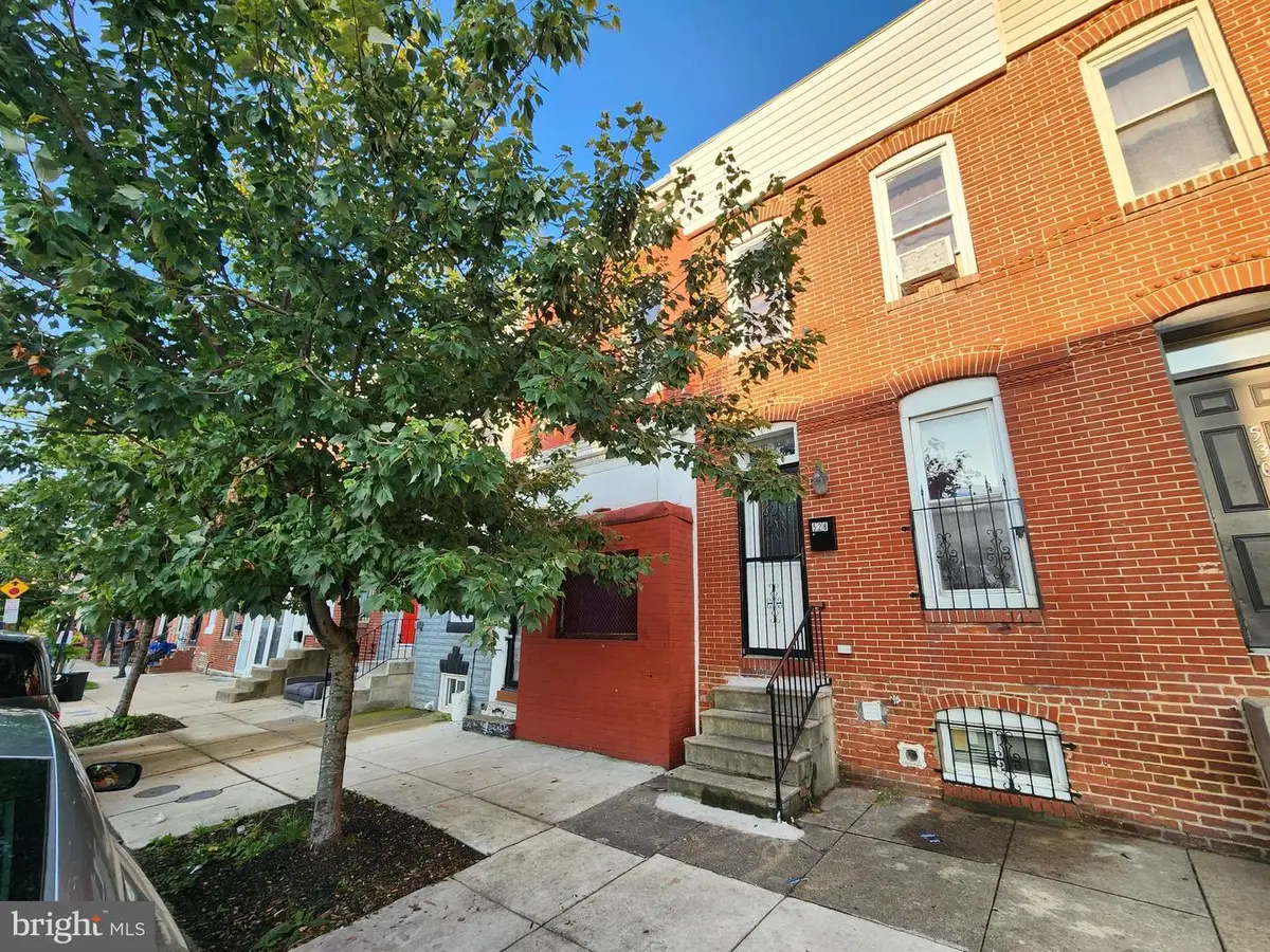 526 N Chester St, Baltimore, MD 21205 - Image #1