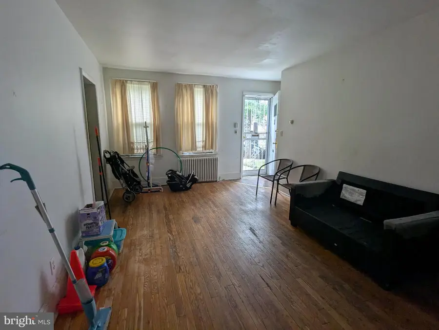 4029 Cedardale Rd, Baltimore, MD 21215 - Image #2