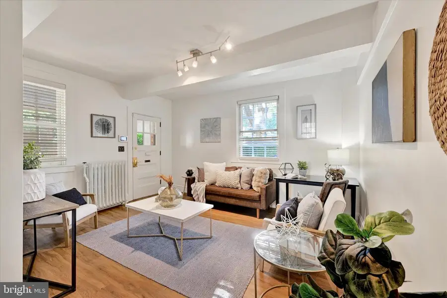 220 Stony Run Ln #dg, Baltimore, MD 21210 - Image #2