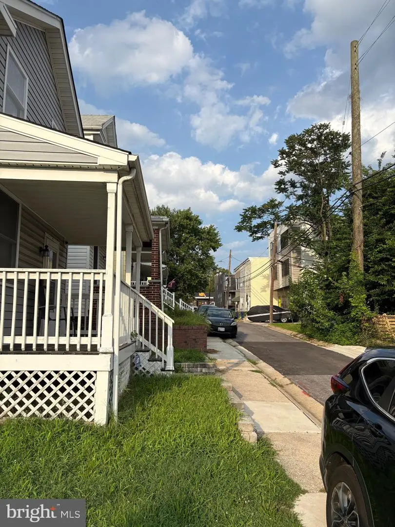 1220 Dellwood Ave, Baltimore, MD 21211 - Image #2