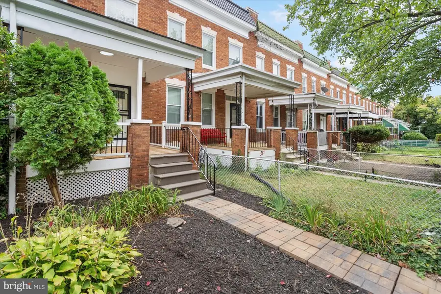 319 Lyndhurst St, Baltimore, MD 21229 - Image #3