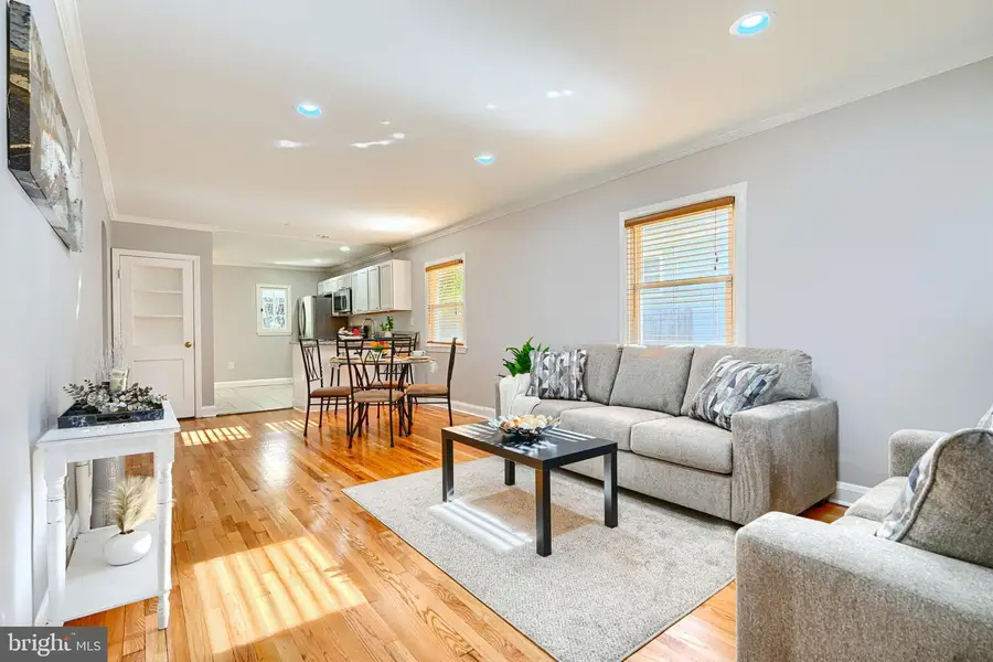 3202 Cedarhurst Rd, Baltimore, MD 21214 - Image #3