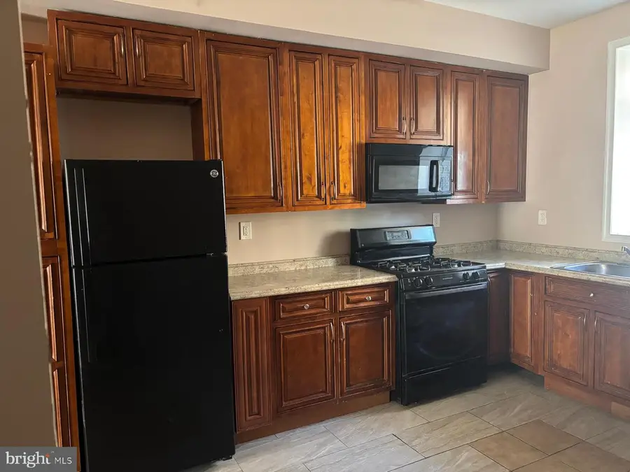 2328 E Madison St E, Baltimore, MD 21205 - Image #2