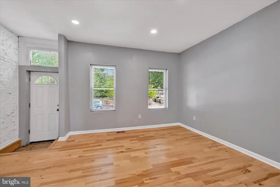 327 E 24th St, Baltimore, MD 21218 - #3