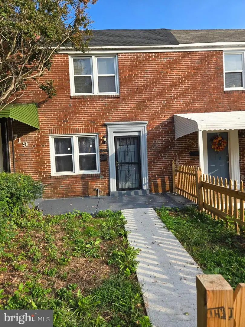 721 Roundview Rd, Baltimore, MD 21225 - Image #1