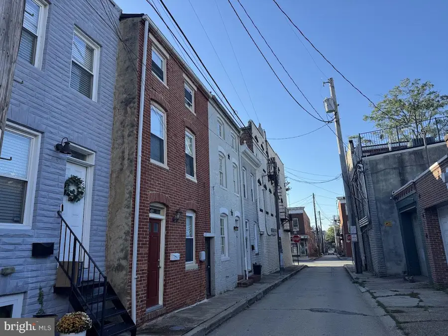 427 S Durham St, Baltimore, MD 21231 - Image #2