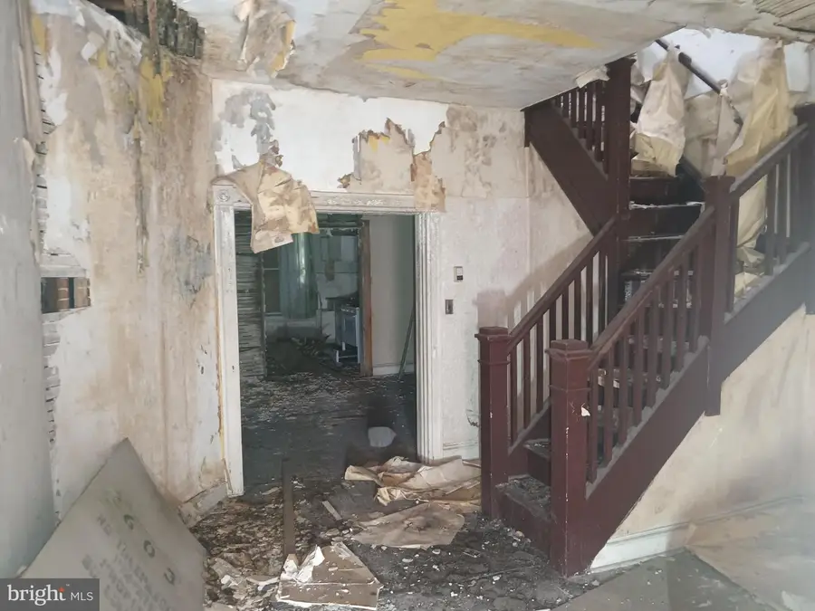 603 N Dukeland St, Baltimore, MD 21216 - Image #2