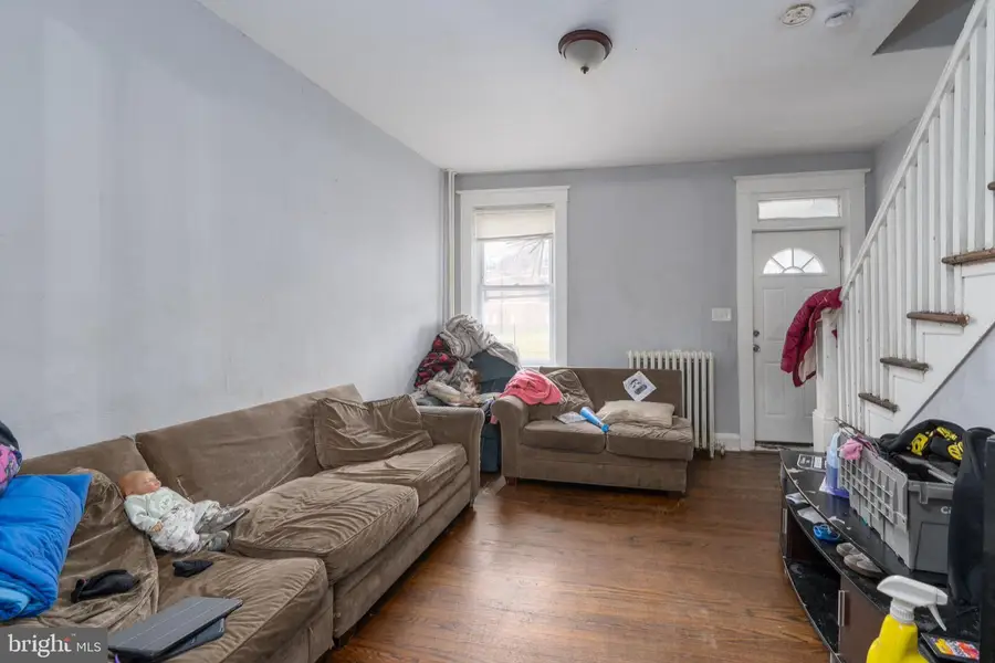 3215 Phelps Ln, Baltimore, MD 21229 - Image #2