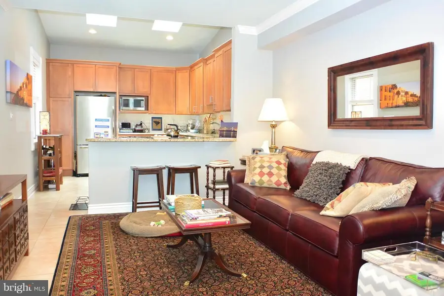 14 E Montgomery St, Baltimore, MD 21230 - Image #2