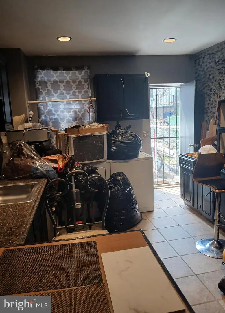 1812 N Chapel St, Baltimore, MD 21213 - Image #1