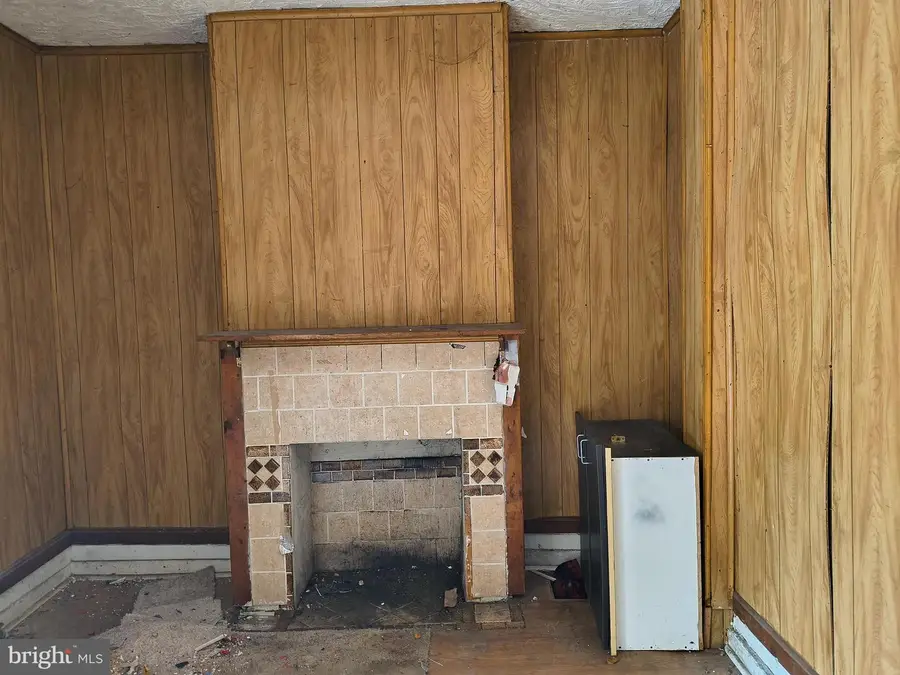 1817 Vine St, Baltimore, MD 21223 - Image #2