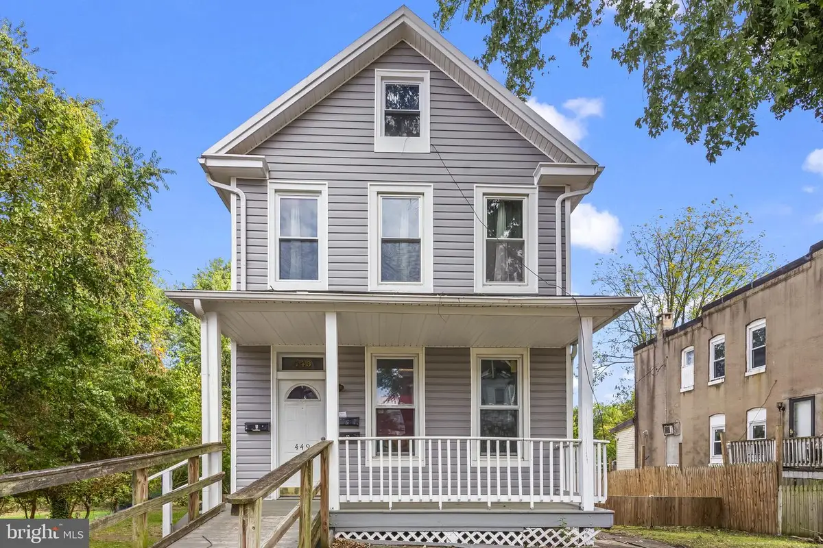 449 S Augusta Ave, Baltimore, MD 21229 - Image #1