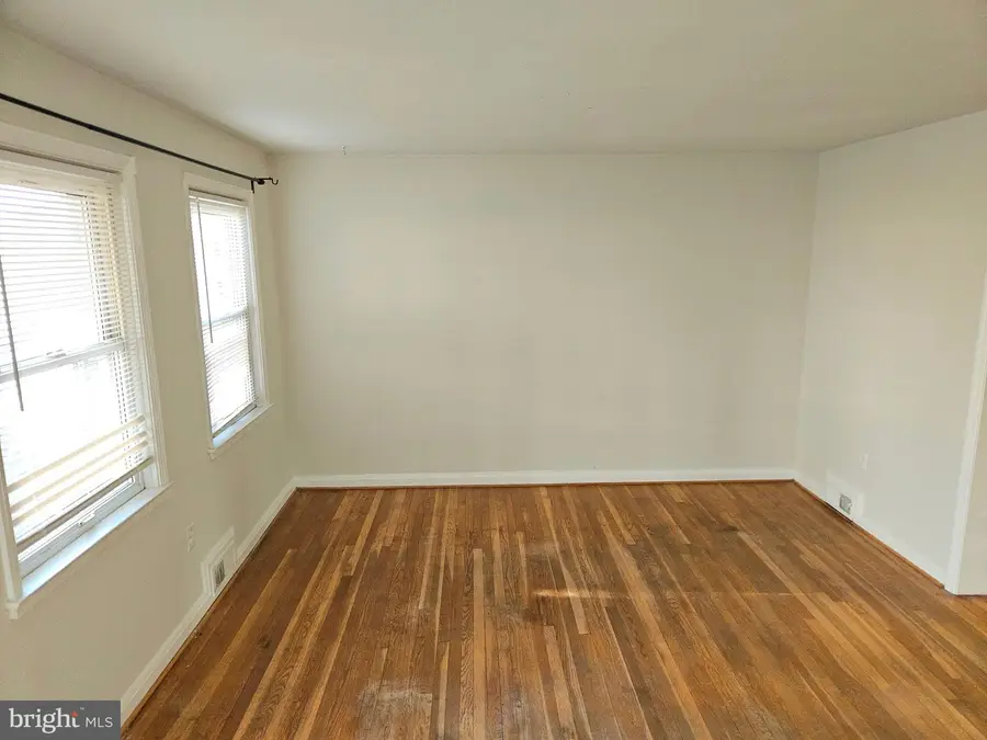 1645 Gleneagle Rd, Baltimore, MD 21239 - Image #3