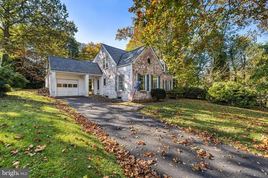 11 W Melrose Ave, Baltimore, MD 21210 - Image #3