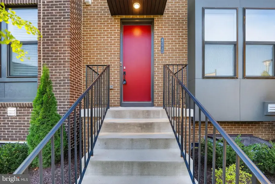 4215 Laplata Ave, Baltimore, MD 21211 - Image #3