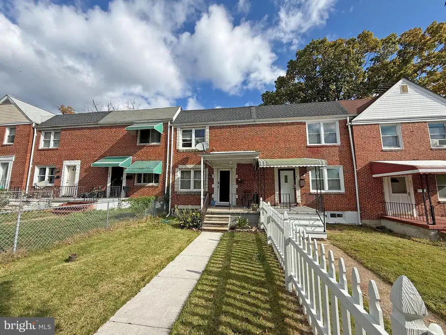 830 Saint Dunstans Rd, Baltimore, MD 21212 - Image #3