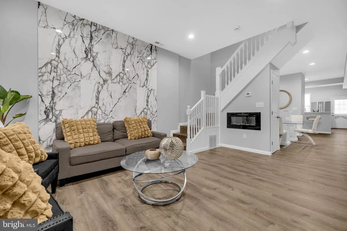 1722 N Bentalou St, Baltimore, MD 21216 - Image #1