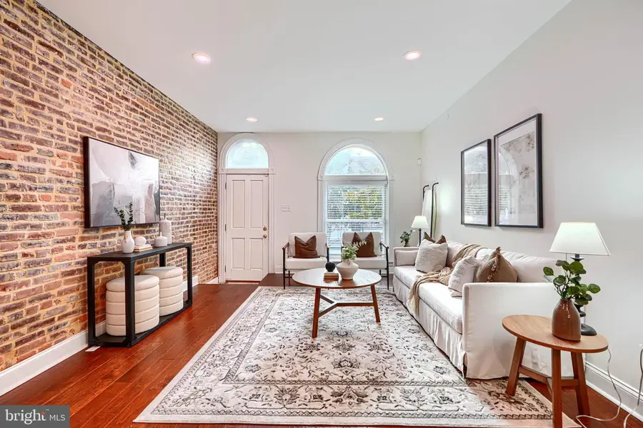 217 S East Ave, Baltimore, MD 21224 - Image #2