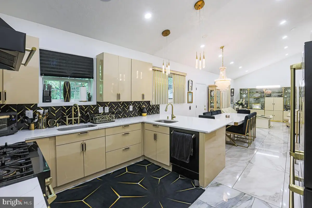 3111 Parkington Ave, Baltimore, MD 21215 - Image #1