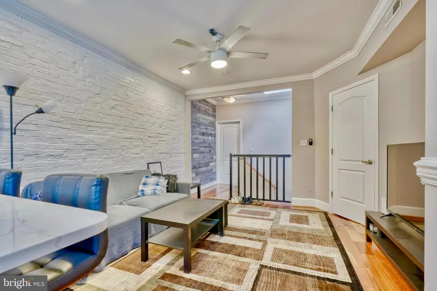 1302 S Charles St, Baltimore, MD 21230 - Image #2