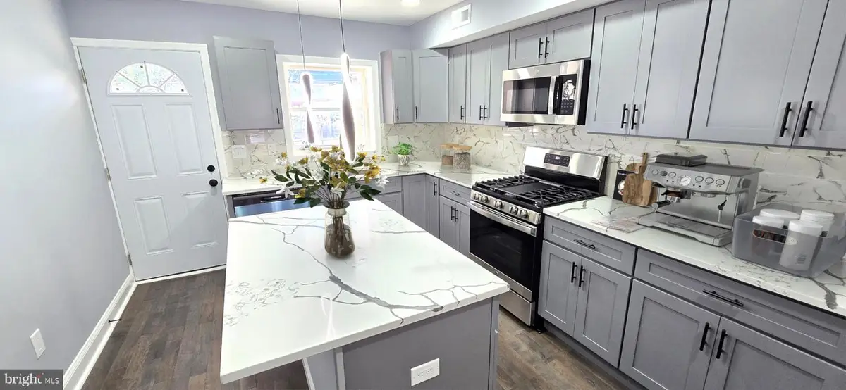 304 S Lehigh St, Baltimore, MD 21224 - Image #1