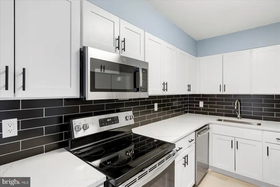 7111 Park Heights Ave #305, Baltimore, MD 21215 - Image #3