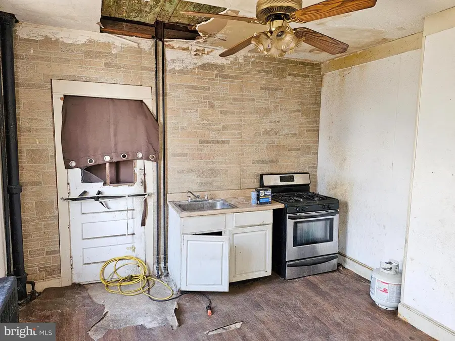 100 E Pontiac Ave, Baltimore, MD 21225 - #2