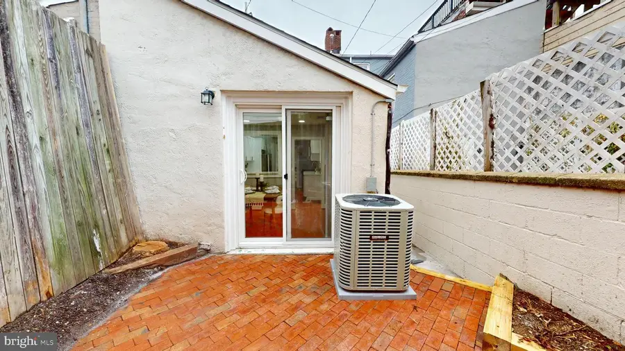 1912 E Pratt St, Baltimore, MD 21231 - Image #2