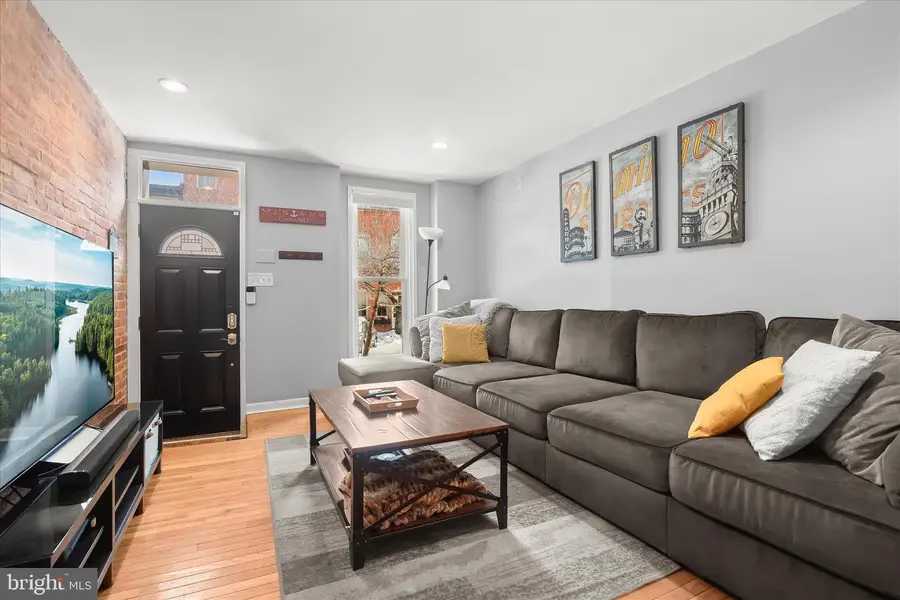 916 S Clinton St, Baltimore, MD 21224 - #2