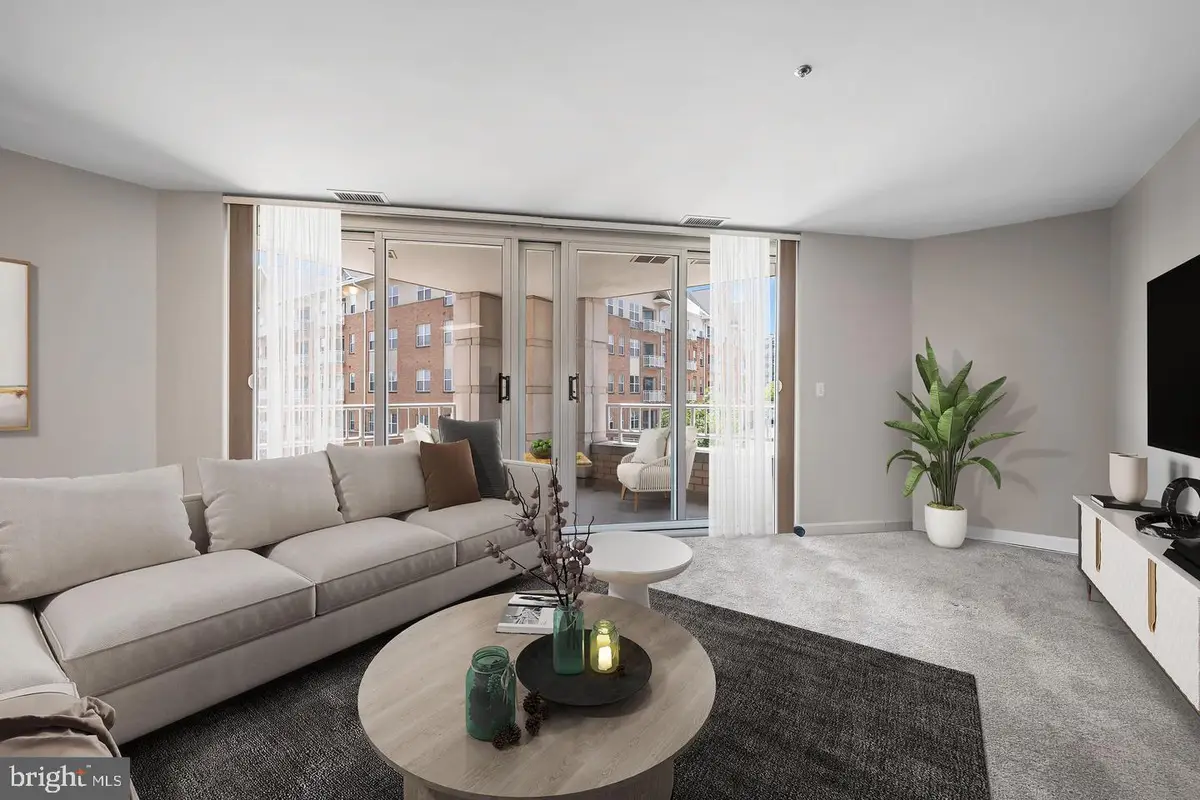 100 Harborview Dr #212, Baltimore, MD 21230 - Image #1