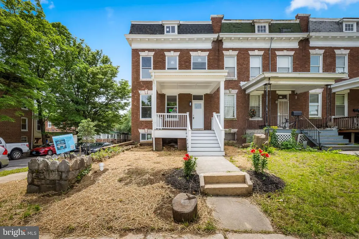 815 E 33rd St, Baltimore, MD 21218 - Image #1