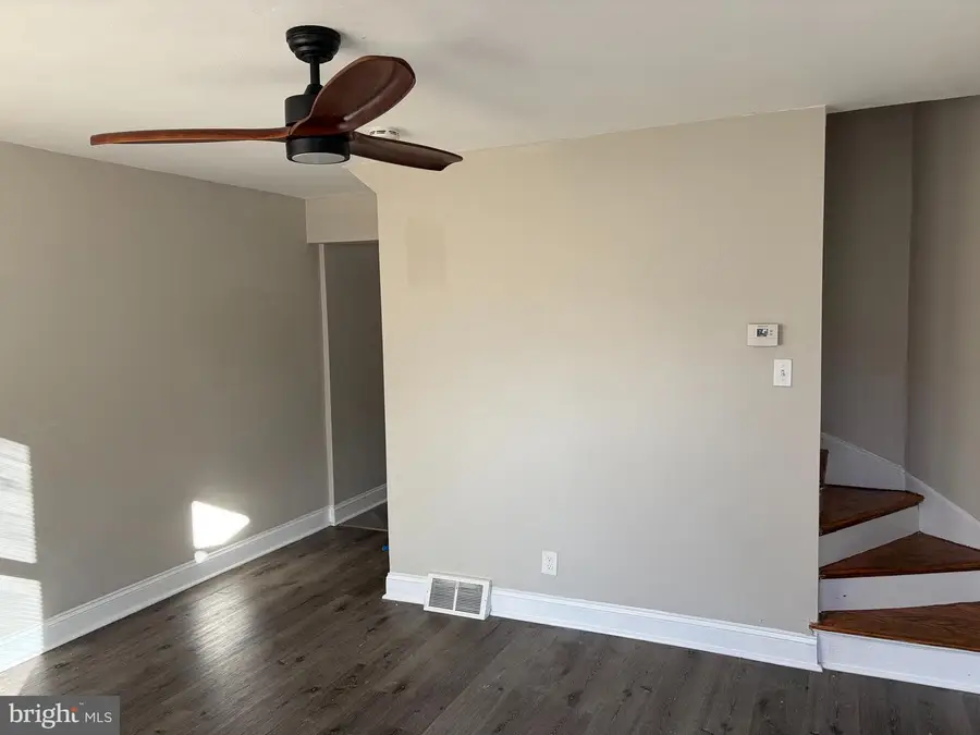 2715 Bookert Dr, Baltimore, MD 21225 - Image #2