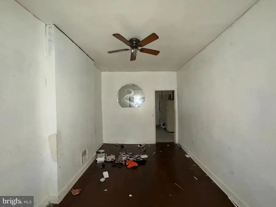 2535 Hollins St, Baltimore, MD 21223 - Image #3