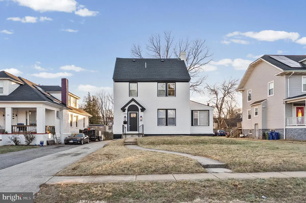 3703 Egerton Rd, Baltimore, MD 21215 - Image #1