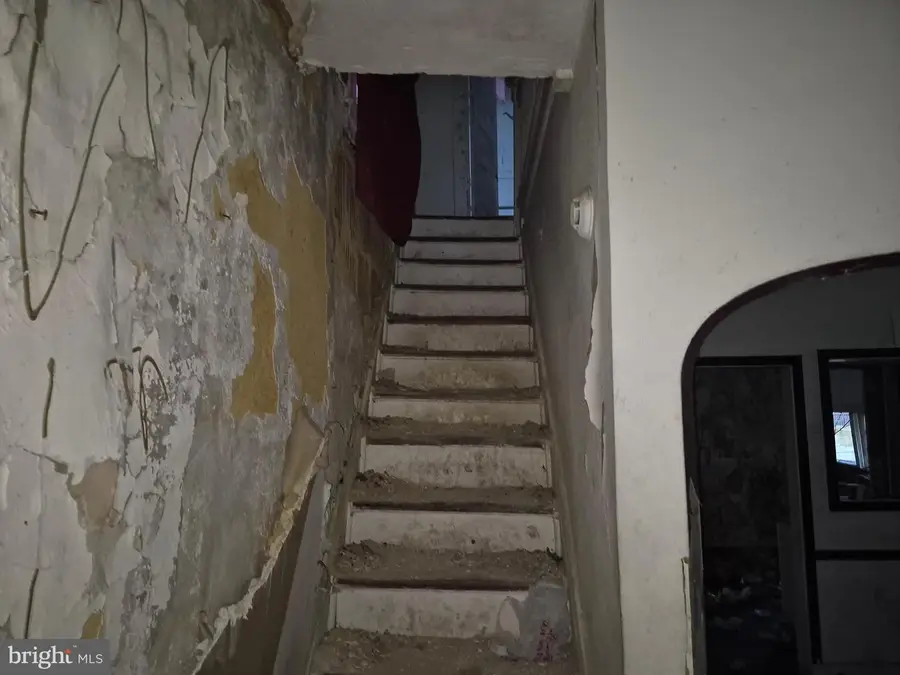 5261 Cordelia Ave, Baltimore, MD 21215 - Image #3