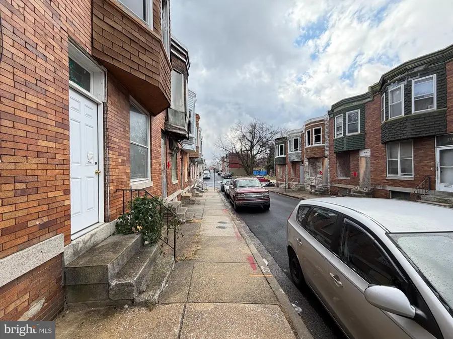 213 Furrow St, Baltimore, MD 21223 - Image #2