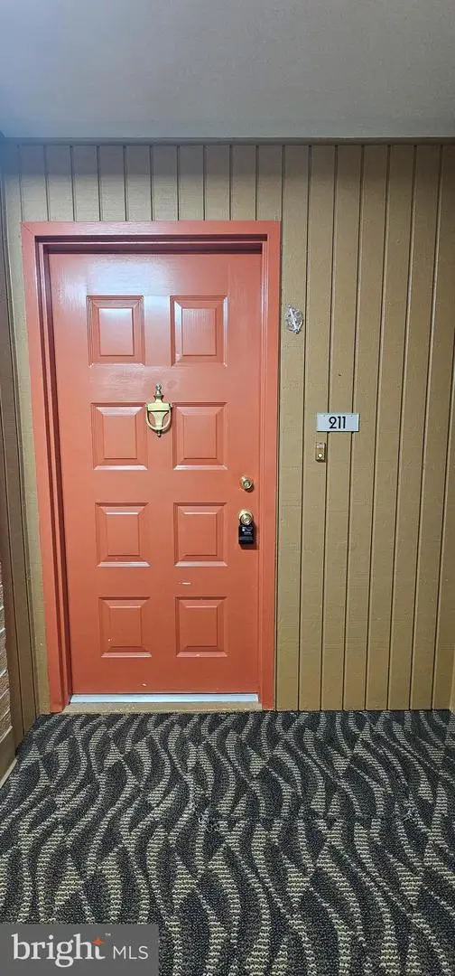 6350 Red Cedar Pl #211, Baltimore, MD 21209 - Image #2