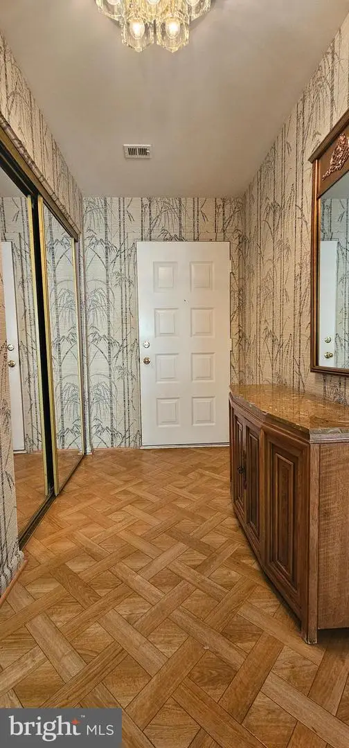 6350 Red Cedar Pl #211, Baltimore, MD 21209 - Image #3