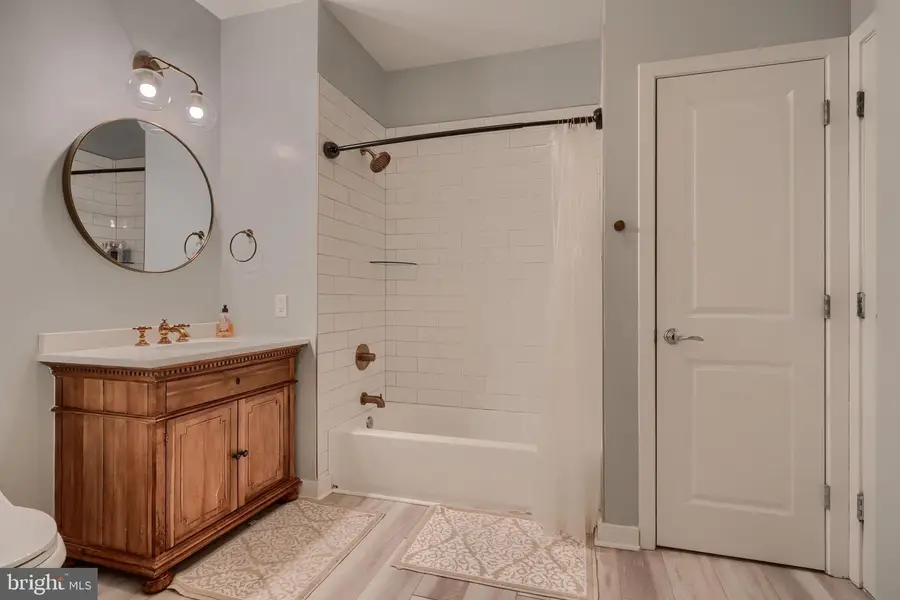 3201 Saint Paul St #210, Baltimore, MD 21218 - Image #2